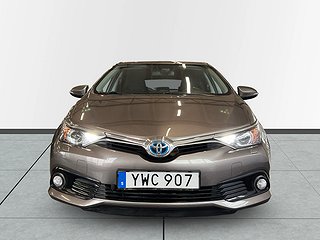 Toyota Auris 1,8 Hybrid Intense Edition S&V-hjul/M&K-värm
