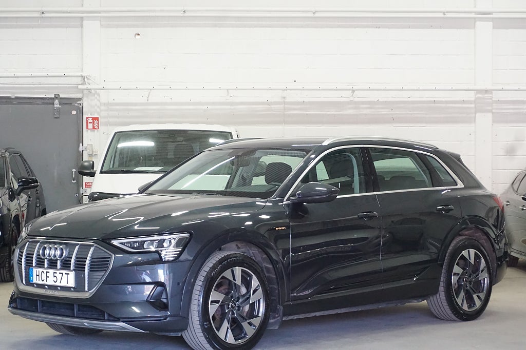 Audi E-Tron 55 quattro Kamera Alcantara Drag