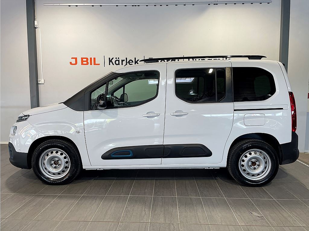 Bild på Citroën e-Berlingo Shine 50kWh 5-sits B-kamera, Nav, sensor