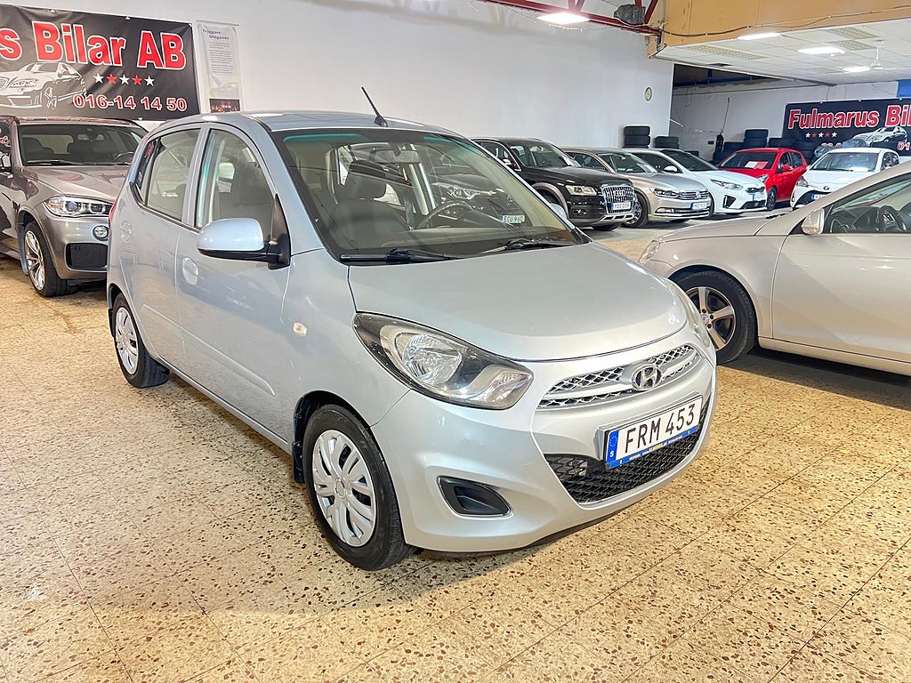 Hyundai i10 1.1 iRDE Premium Ny Servad & Ny Besiktigad 