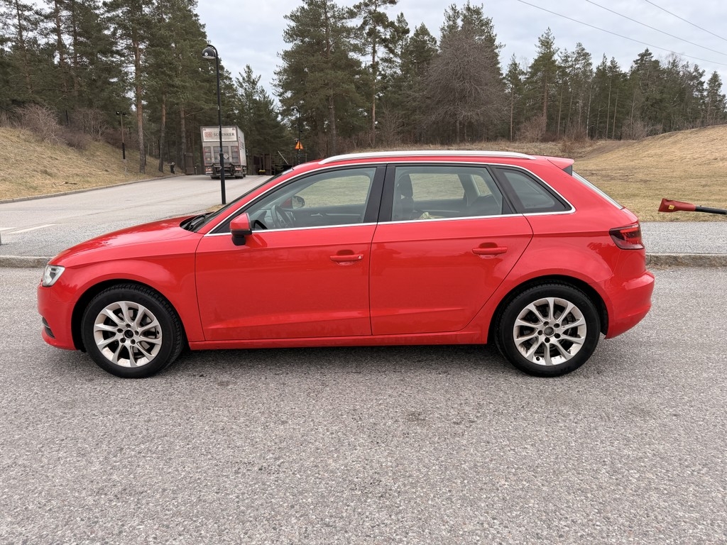 Audi A3 2014, photo 2/40