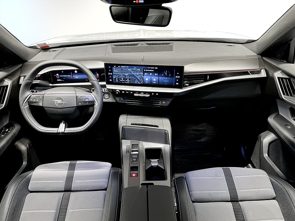 Bild på Opel Grandland GS Hybrid 145hk Aut PANO B-KAMERA CARPLAY