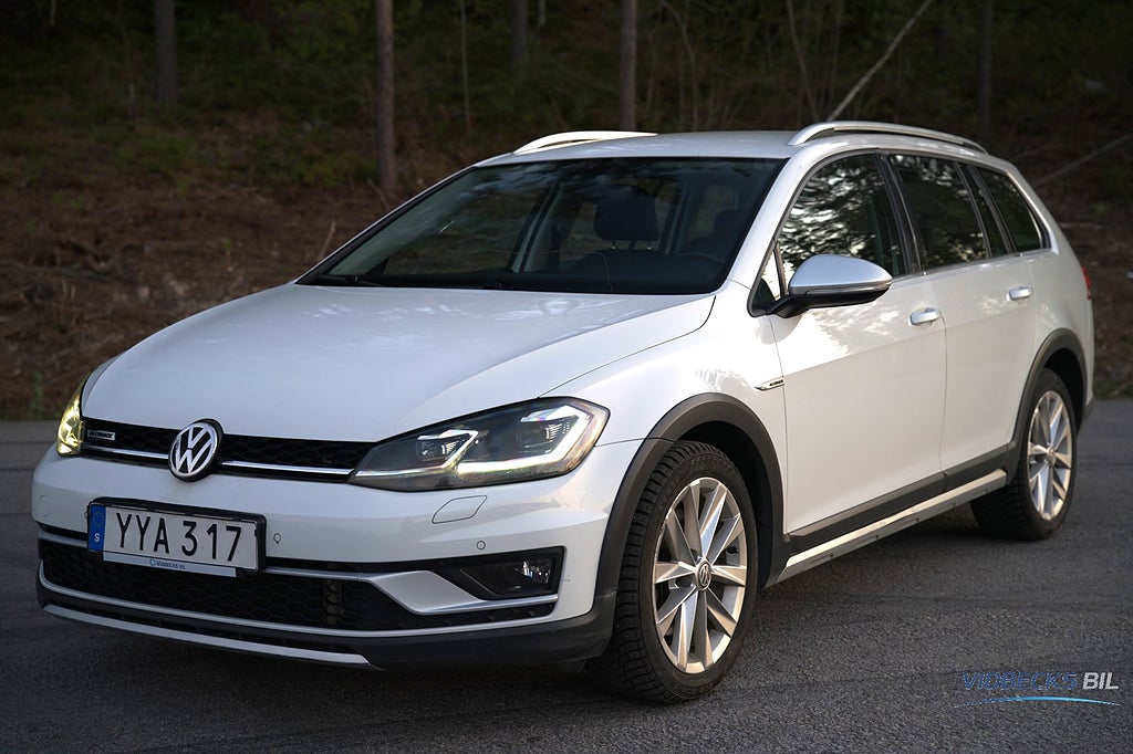 Volkswagen Golf Alltrack 2.0 TDI DPF 4MOTION NYBES DRAG VÄRMARE P-SENSOR LED 