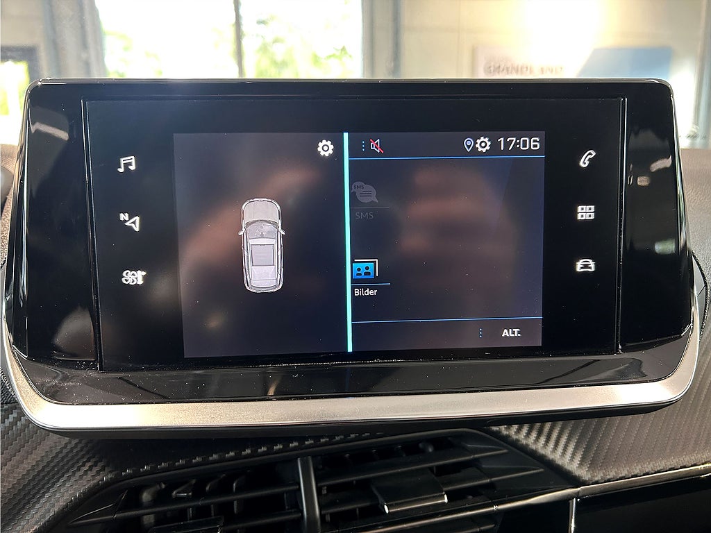 Bild på Peugeot 2008 Active Pack 1.2 PT 130hk Aut - CARPLAY, FARTÅLLARE