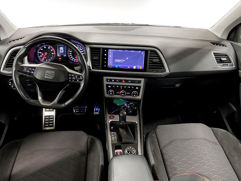 Bild på Seat Ateca FR 2.0 TSI 190hk Aut 4WD PANO B-KAMERA DRAG