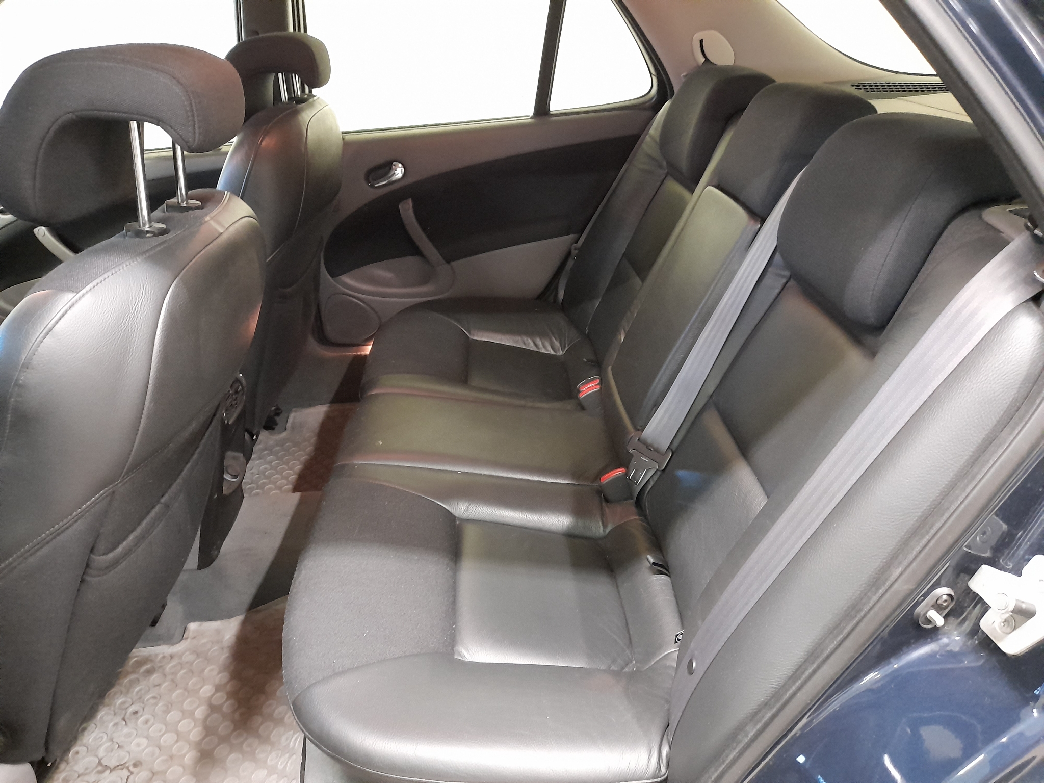 Saab 9-5 2.3 T Vector 220hk 2004, bild 5/42