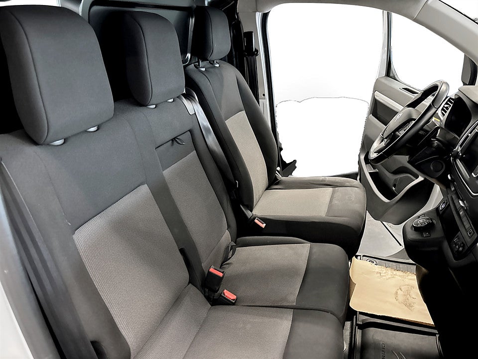 Bild på Citroën Jumpy Business Premium 2.0 BHDi 145hk Aut L3 WEBASTO DRAG