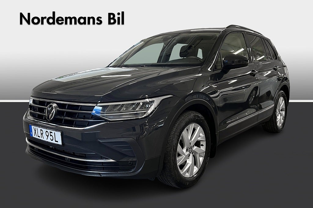 Volkswagen Tiguan 1.5 TSI 150HK DSG7 inkl Drag, p-värmare, V-hjul