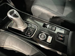 Mitsubishi Outlander PHEV Business 360° Pvärm Drag Skinn SoV