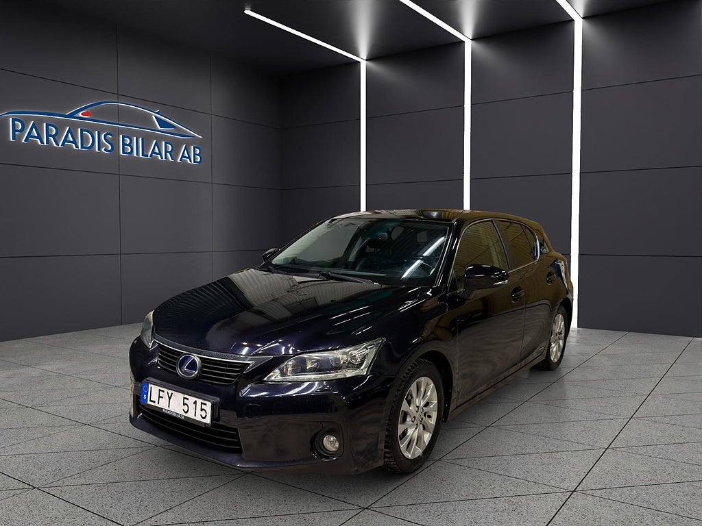 Lexus CT 200h 1.8 CVT F Sport Nyservad Nybesiktigad