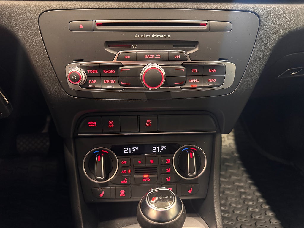 Audi Q3 2017 - miniatyr 22