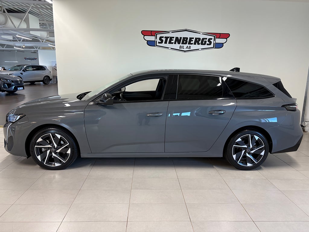 Peugeot 308 sw Allure Hybrid 145 1.2 PT e-DSC SoV Hjul thumbnail
