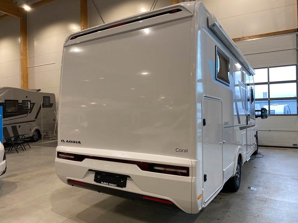 Adria Coral 670 DL Plus  3500 kg / Face to Face / Aut 140hk - Adria