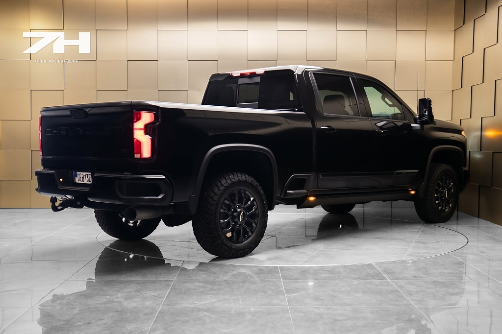 Chevrolet silverado 2500 HD Crew Cab V8 Duramax High Country - Omg Lev!