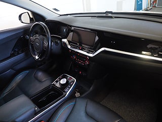SUV Kia Niro 8 av 24