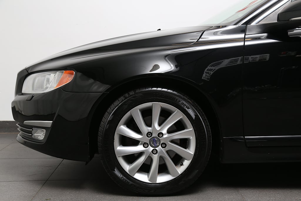 Volvo V70 T4 180hk Summum Elstol Skinn Dragkrok 2014