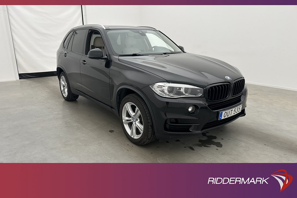 BMW X5 xDrive30d 258hk Navi Skinn Sensorer Välservad