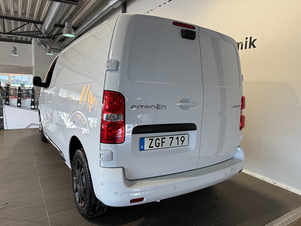 Bild på Citroën Jumpy Business 145hk Aut L2 - EDITION! SERVICE & VINTERHJUL INGÅ