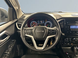 Isuzu D-max Crew Cab 1.9 CNG 4WD MOMSAD/D-Värm med fjärr/S&V-Däck – bild 9