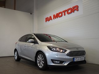 Halvkombi Ford Focus 3 av 20