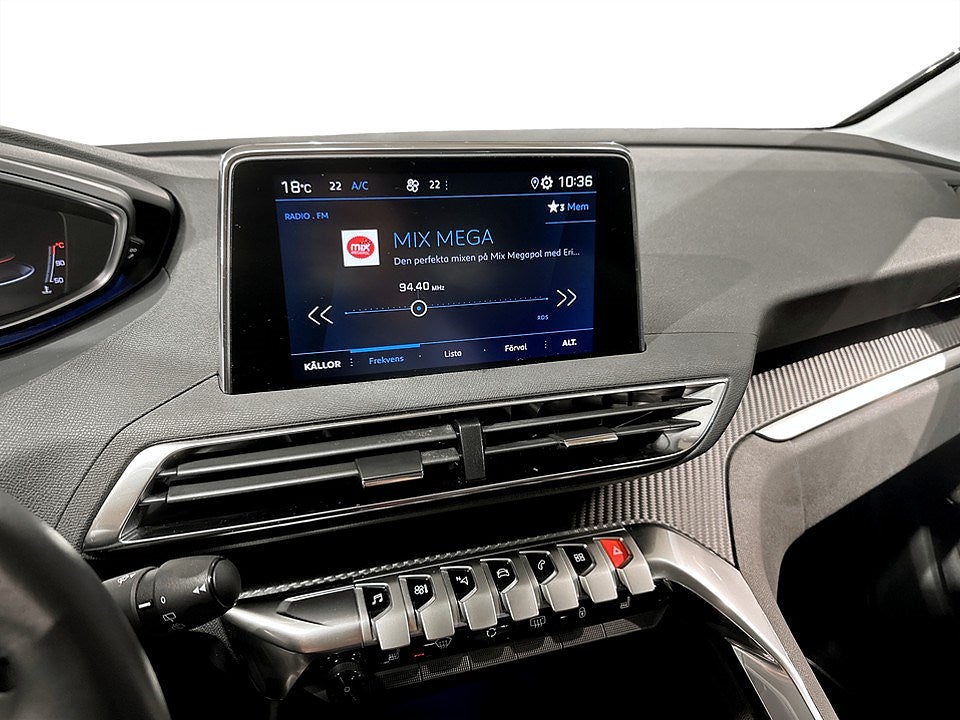 Bild på Peugeot 5008 Active Pack 1.2 PT 130hk - 7-SITS, B-KAMERA