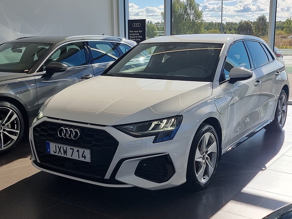 Audi A3 Sportback TFSIE 245HK S-TRONIC S-LINE