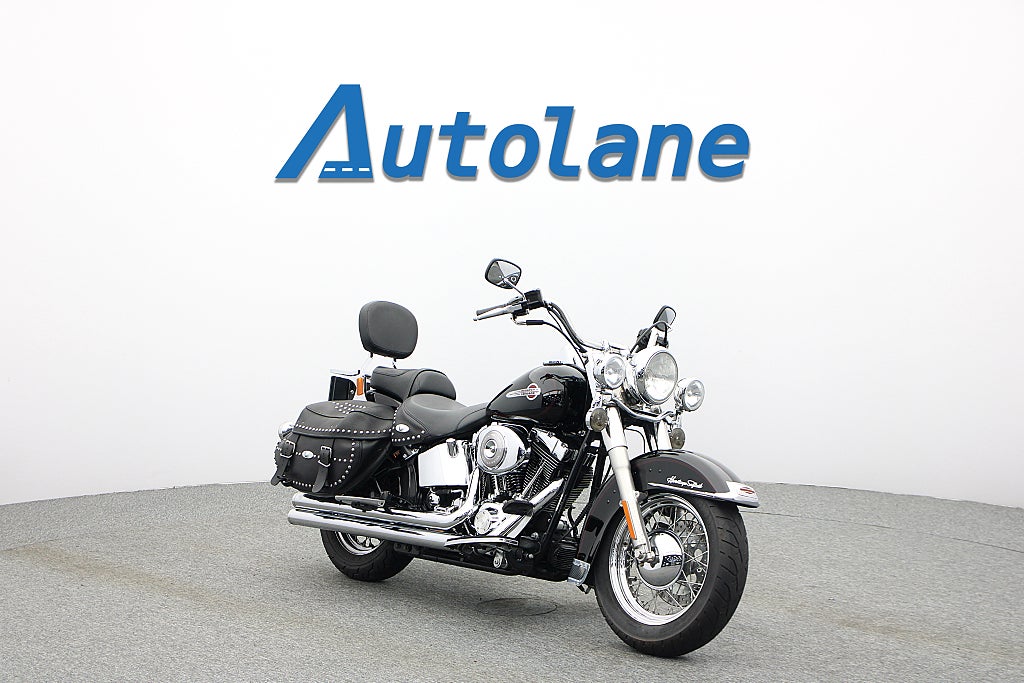 Harley-Davidson Heritage Softail Classic *Nyservad Vance & Hines