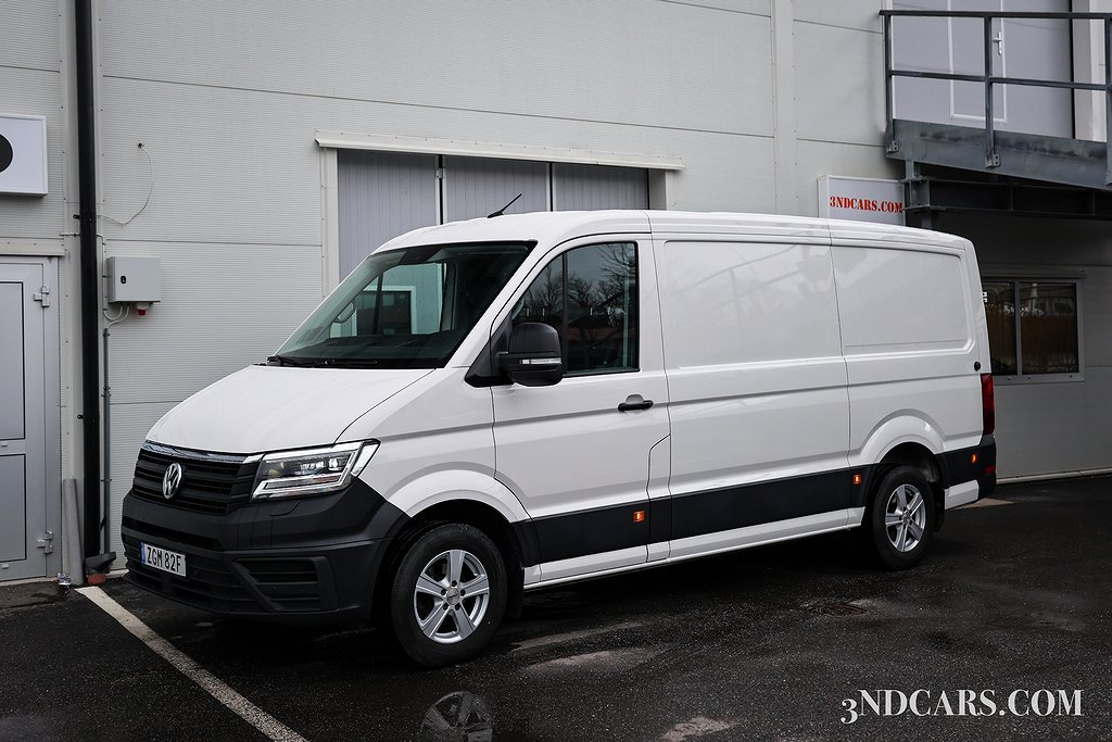 Volkswagen Crafter 35 2.0 TDI EURO 6 MOMS KAMERA RATTVÄRME MM