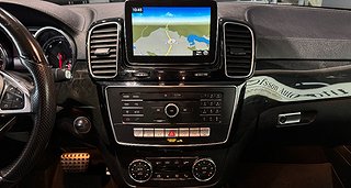 SUV Mercedes-Benz GLE 13 av 14