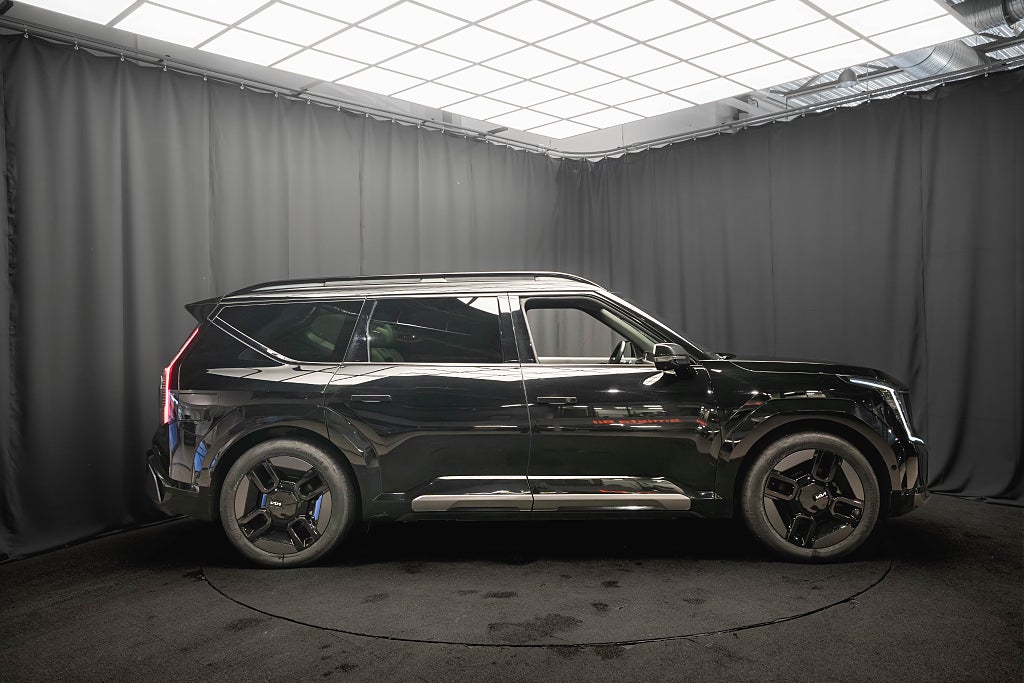 Kia EV9 AWD GT-Line 7-sits DRAG PANO 360° MERIDIAN HUD MOMS