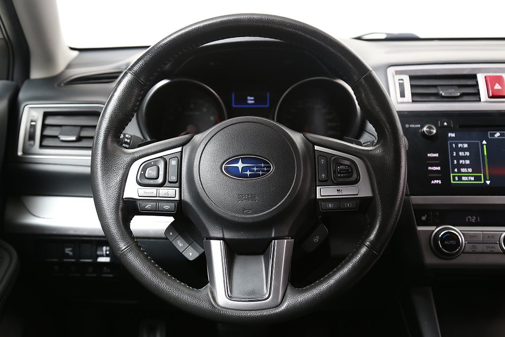 Subaru Outback 2,5i 175hk Base AWD Aut Motorv Dragkrok 2017