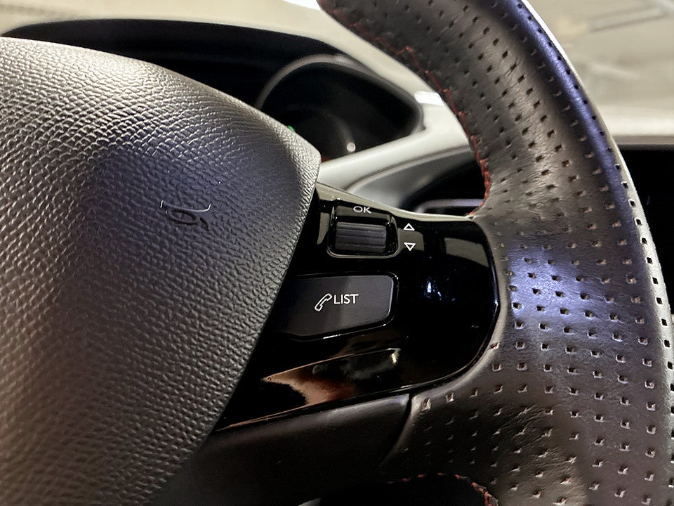 Bild på Peugeot 308 SW GT-Line 1.2 PT 130hk BACKSENSORER