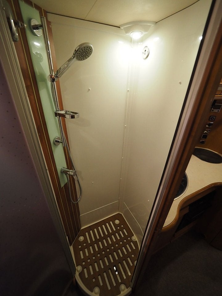 Rapido 10000 3.0 156hk AC Markis Solcell