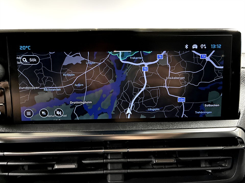 Bild på Citroen SpaceTourer PLUS 2.2 BHDi 180hk Aut 9-SITS BACKKAMERA CAPLAY