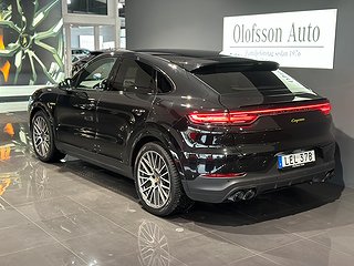 SUV Porsche Cayenne 2 av 17