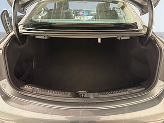 Mercedes-Benz E 200 AWD Coupé Aut AMG Line Pano Pvärm HuD Kamera Skinn – bild 12