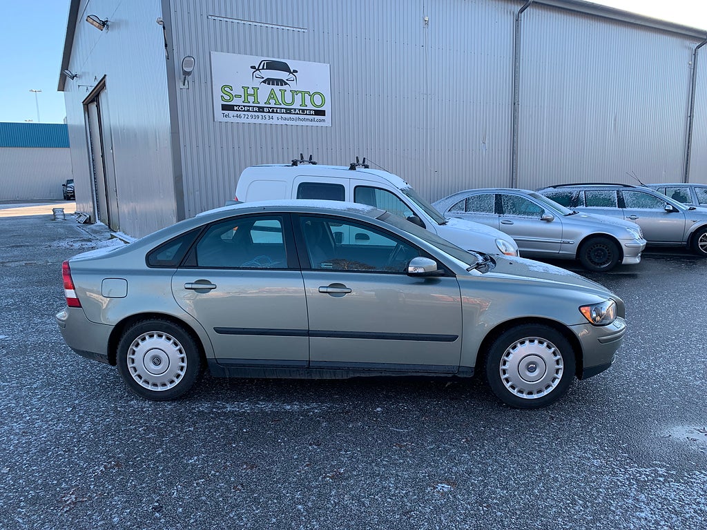 Volvo S40 2.0 D Kinetic 136hk