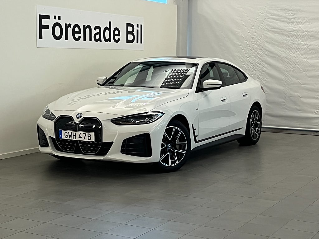 BMW i4 eDrive40 Touring M Sport HiFi ParkAssist Fri S* 4,95%