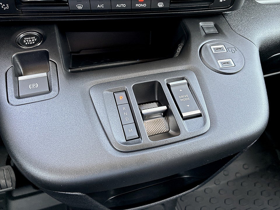 Bild på Peugeot Partner Plus 130hk Aut L2 - EDITION! SERVICE & V-HJUL INGÅR!