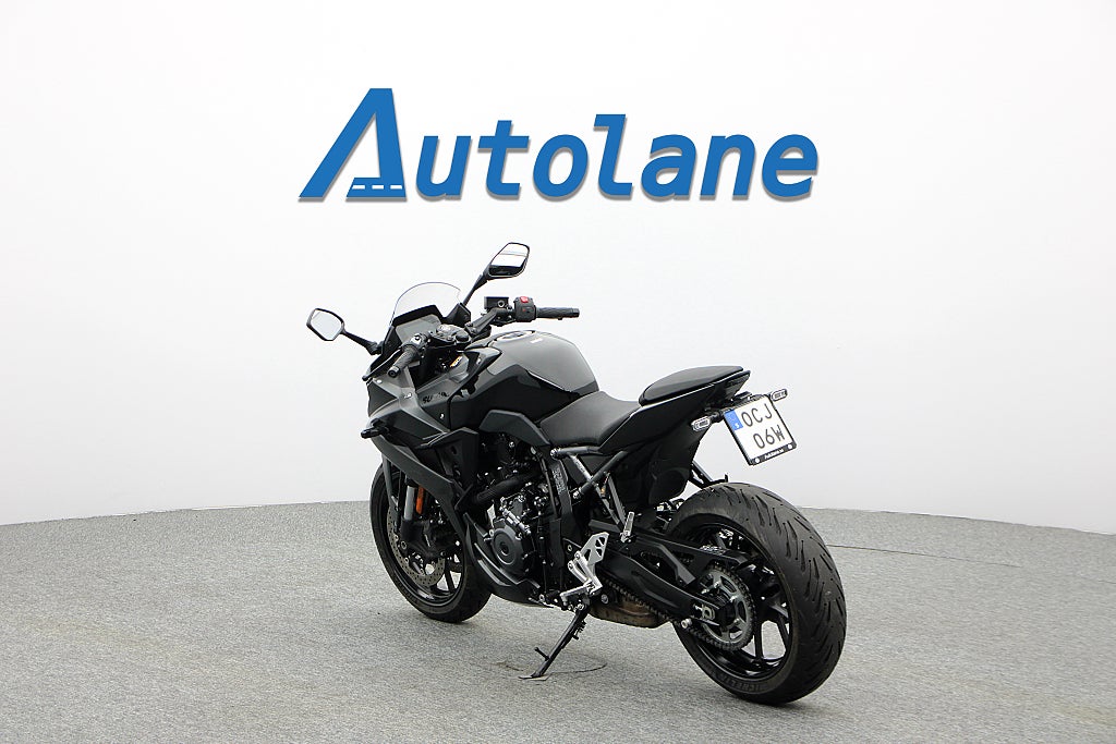 Suzuki GSX-8R *Nyservad Quickshifter
