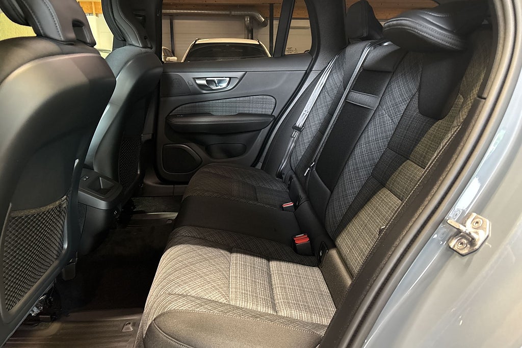 Volvo V60 B4 Geartronic Momentum Advanced Navi Pro Edition