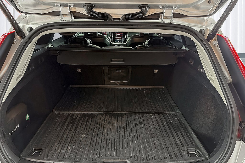 Volvo V60 Cross Country 2020