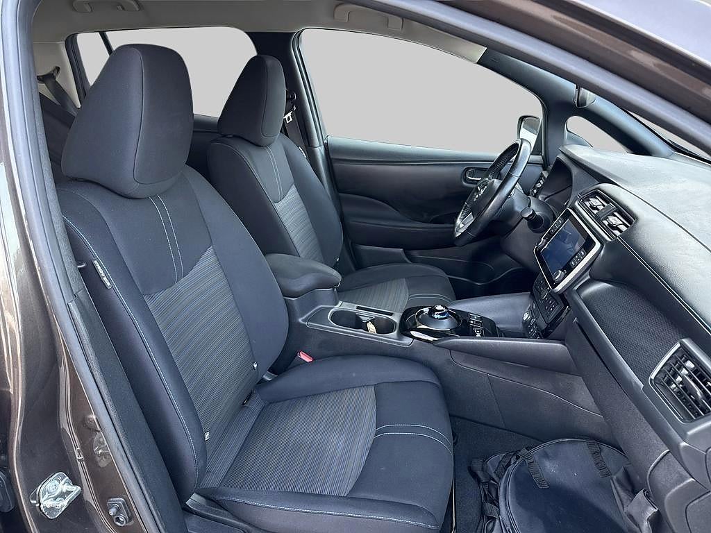 Nissan Leaf 2020 - miniatyr 6