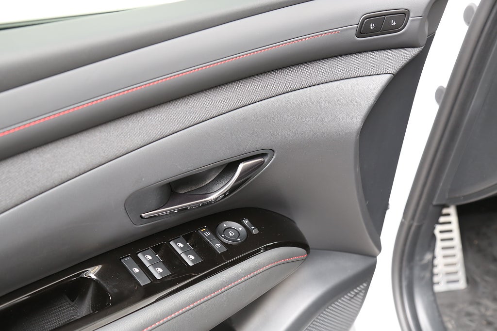 Hyundai Tucson N-Line Plug-in hybrid AWD Navi Kamera LED 2025