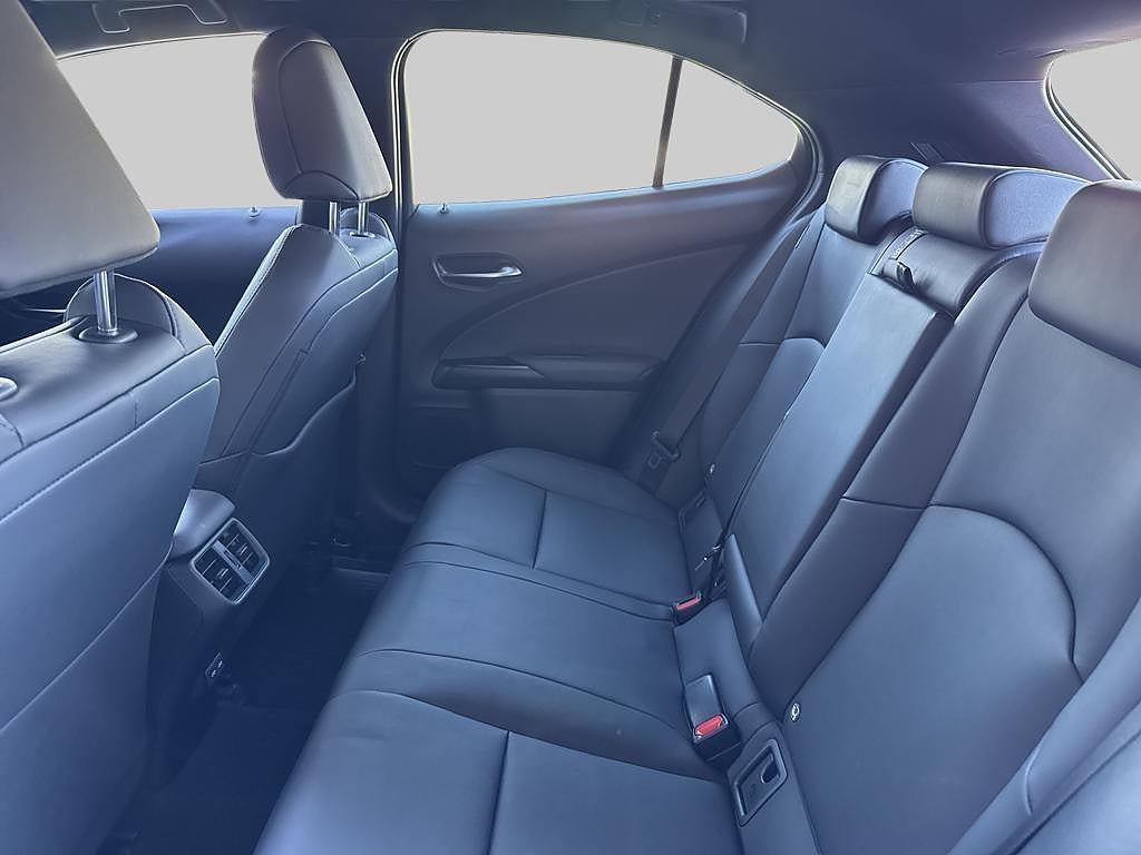 Lexus UX 2023 - miniatyr 7