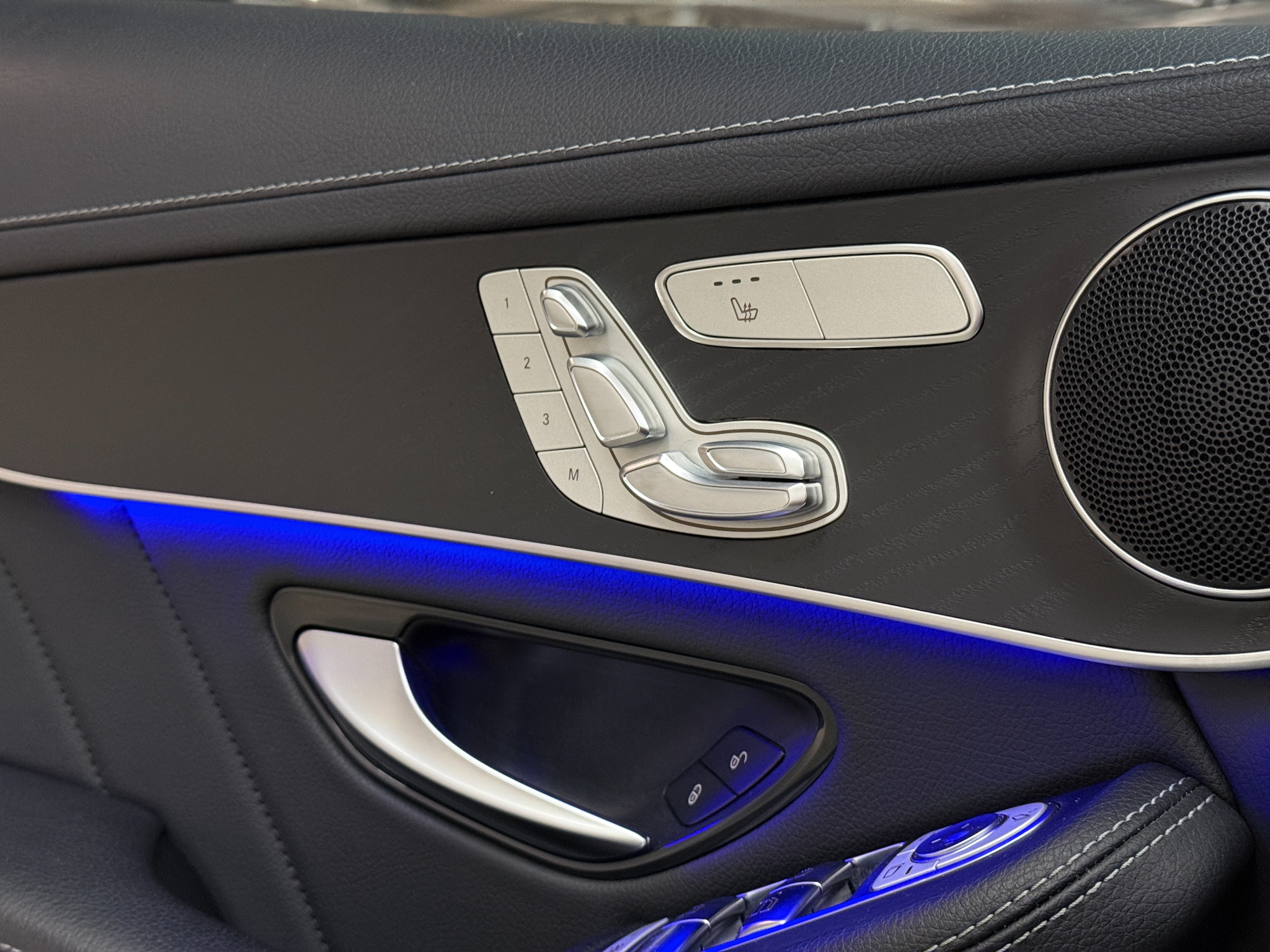 Mercedes-Benz GLC 220 d Coupé 4MATIC 194hk AMG | Drag | Se Spec 2020 - miniatyr 31