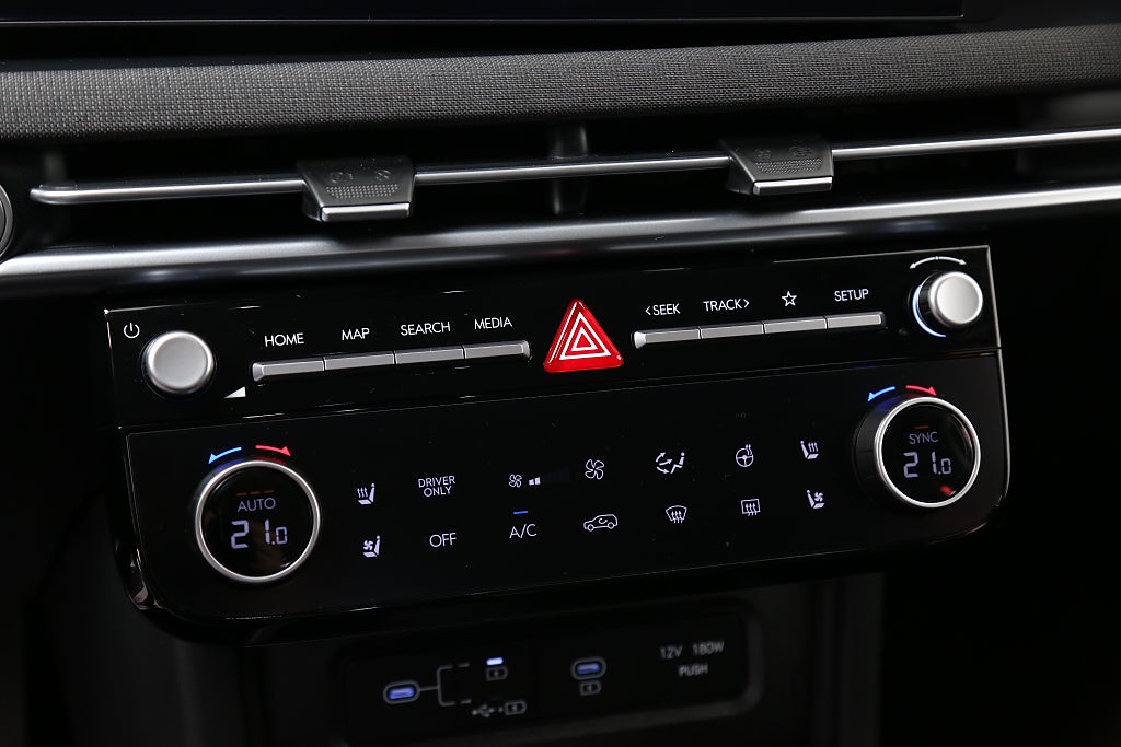 Hyundai Tucson Plug-in hybrid 4WD Advanced | HUD Kamera Navi fd. demo 2025