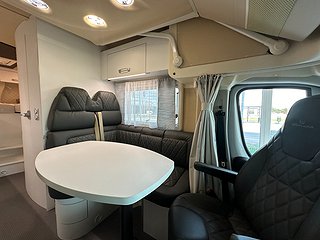 Husbil-halvintegrerad Wingamm Oasi 690 9 av 28