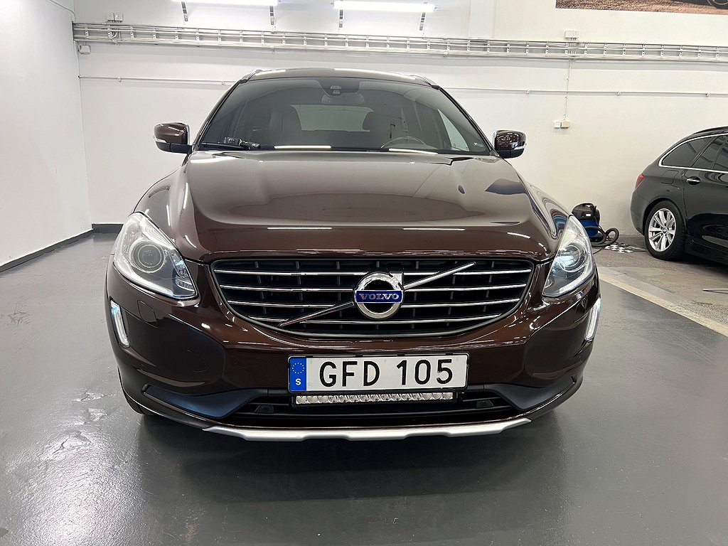 Volvo XC60 D4 Summum Pro GPS/Pano/VOC/Key-Less Euro 6