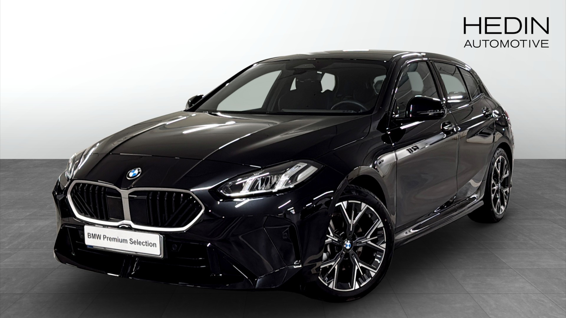 BMW 120 2026, kuva 2/10